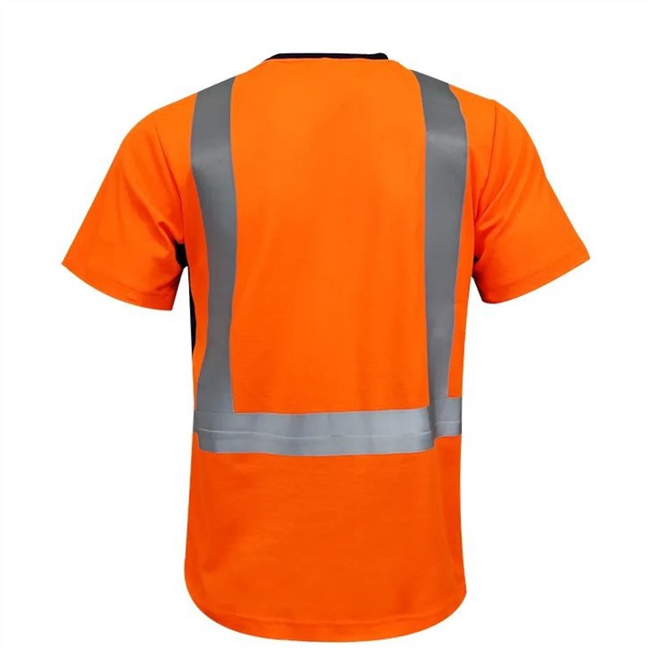 चिंतनशील पोलो शर्ट