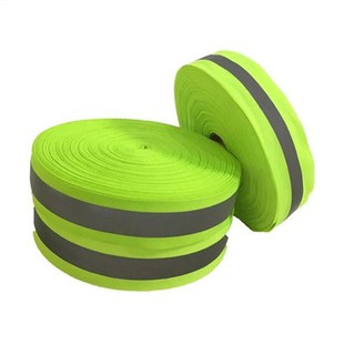 चेतावनी परावर्तक धारियाँ